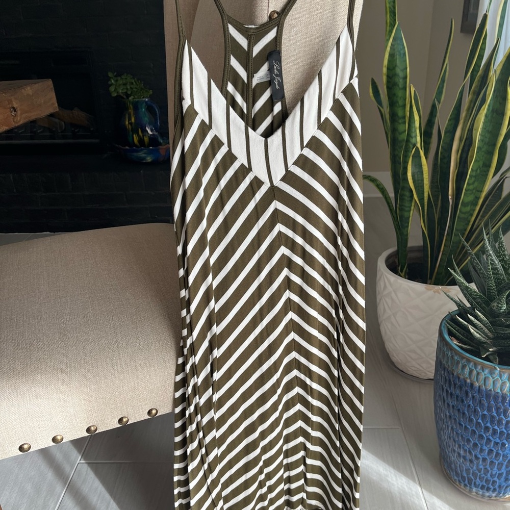 Laila Jayde Green and White Sundress Sleeveless Halter Maxi